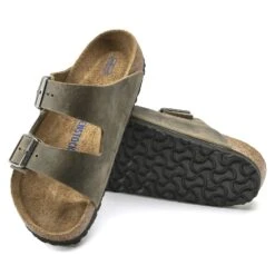 Birkenstock Arizona Soft Footbed Faded Khaki Oiled Nubuck Leather- Regular/Wide -Optimal Sportswear Store 1019313 sole