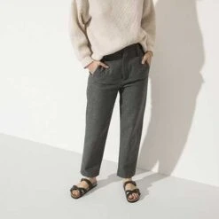 Birkenstock Women's Franca Oiled Leather Sandals- Black- Regular/Wide -Optimal Sportswear Store 1021112 f look f