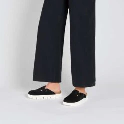 Birkenstock Women's Boston Chunky - Black - Medium/Narrow (B) -Optimal Sportswear Store 1026184 f look f