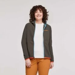 Cotopaxi Women's Vuelta Performance Windbreaker Jacket - Iron -Optimal Sportswear Store 1200x1200 png S23 W Vuelta Performance Windbreaker Iron 1