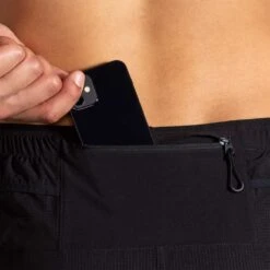 BROOKS Men's High Point 7" 2-in-1 Short - Black -Optimal Sportswear Store 211454 001 D4 High Point 7in 2in1 Short