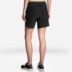 BROOKS Women's Chaser 7" Short - Black -Optimal Sportswear Store 221466 001 MB Chaser 7in Short