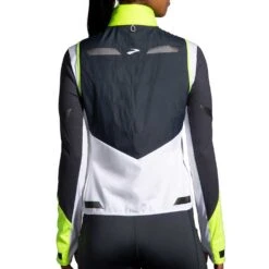 BROOKS Women's Run Visible Insulated Vest - White/Asphalt/Nightlife -Optimal Sportswear Store 221561 134 MB Run Visible Insulated Vest 1