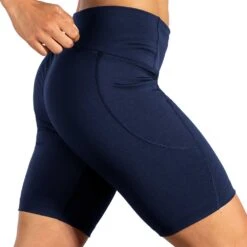 BROOKS Women's Moment 8in Short Tight - Navy -Optimal Sportswear Store 221585 451 MV Moment 8in Short Tight
