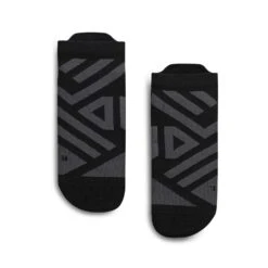On Running Women's Performance Low Sock - Black/Shadow