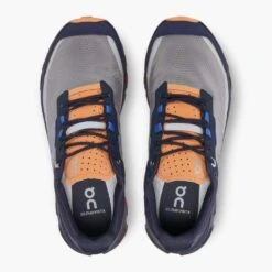On Running Women's Cloudvista Trail Shoe - Midnight/Copper- Regular (B) -Optimal Sportswear Store 64.98592 cloudvista fw22 midnight copper w g2