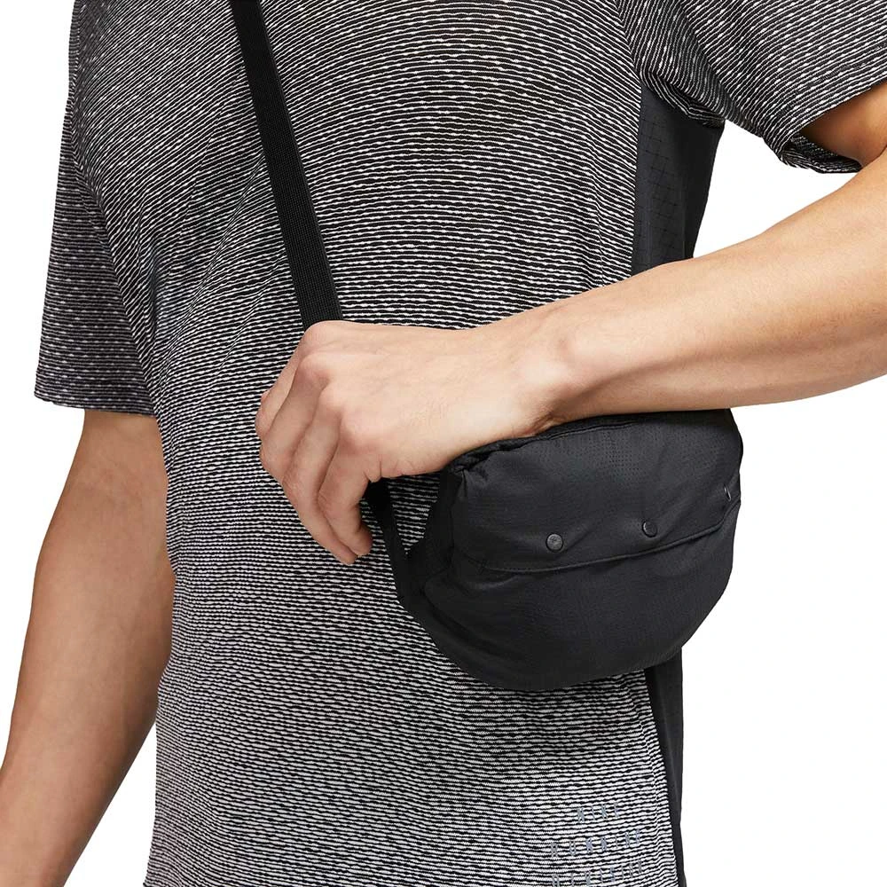 Men's Nike Repel UV Windrunner Jacket - Black 7 Men's Nike Repel UV Windrunner Jacket - Black - Image 5