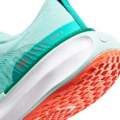 Women's Nike Invincible Run 3 Running Shoe- Jade Ice/White-Clear Jade-Malachite - Regular (B) 15 Women's Nike Invincible Run 3 Running Shoe- Jade Ice/White-Clear Jade-Malachite - Regular (B) -Optimal Sportswear Store AURORA DR2660 300 PHSYD002 2000