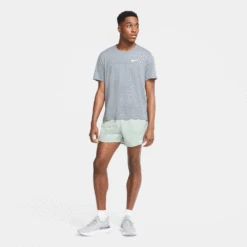 Men's Nike Dri-FIT Miler Top - Smoke Grey/Reflective Silver -Optimal Sportswear Store CU5992 084 PHSYM003 2000