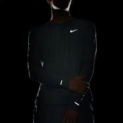 Men's Nike Dri-FIT Miler Long Sleeve Running Top - Smoke Grey/Reflective Silver -Optimal Sportswear Store DD4576 084 PHSYM004 2000