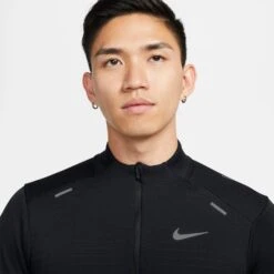 Men's Nike Therma-FIT Repel Element 1/2-Zip Running Top - Black/Reflective Silver 13 Men's Nike Therma-FIT Repel Element 1/2-Zip Running Top - Black/Reflective Silver -Optimal Sportswear Store DD5662 010 PHSYM001 1500