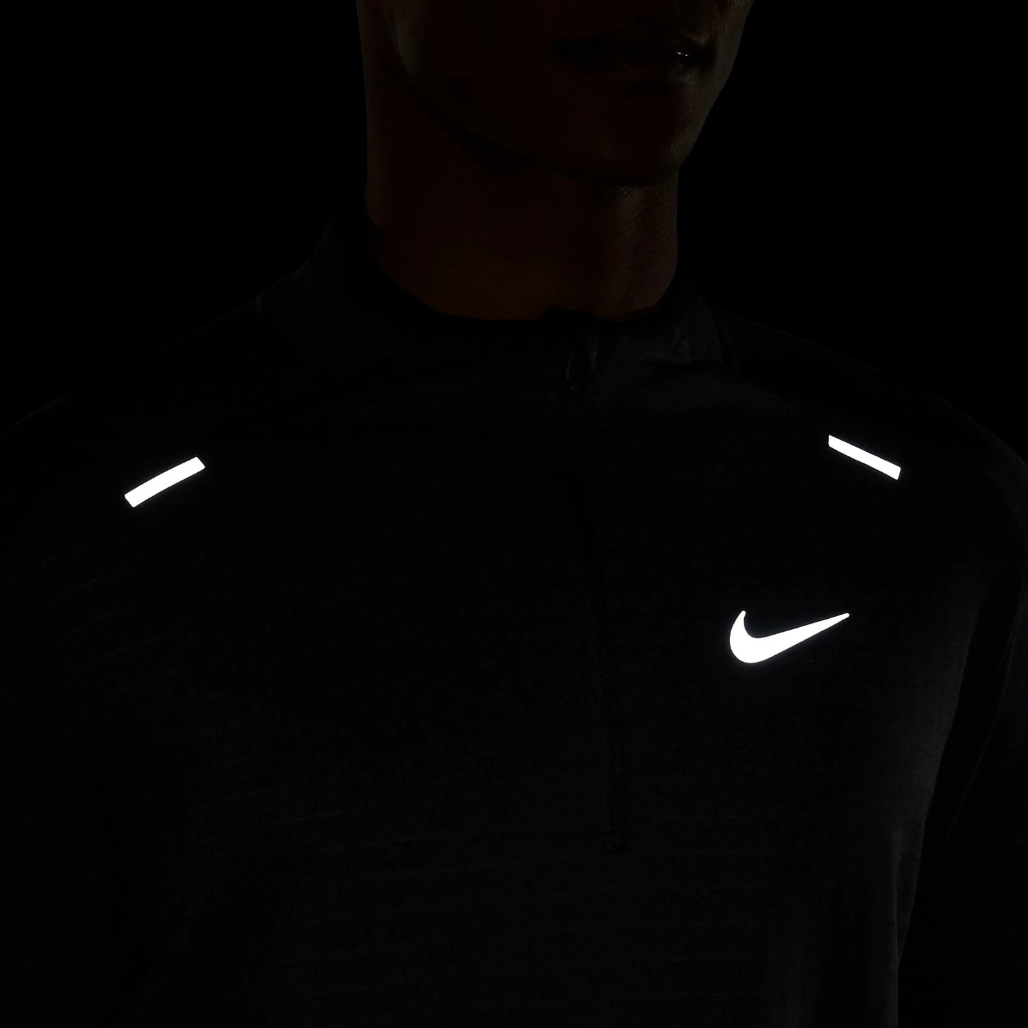Men's Nike Therma-FIT Repel Element 1/2-Zip Running Top - Black/Reflective Silver 10 Men's Nike Therma-FIT Repel Element 1/2-Zip Running Top - Black/Reflective Silver - Image 8