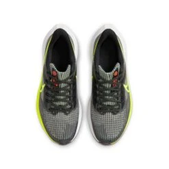 Nike Youth Pegasus 39 Running Shoe- Black/Volt/Barely Volt 12 Nike Youth Pegasus 39 Running Shoe- Black/Volt/Barely Volt -Optimal Sportswear Store DM4015 002 PHCTH001