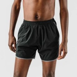 Men's Fully Charged 7in Short - Black -Optimal Sportswear Store DSC02620 5000x 805c2b5f 723b 4fb3 b50d 71cfc5b6d7b7