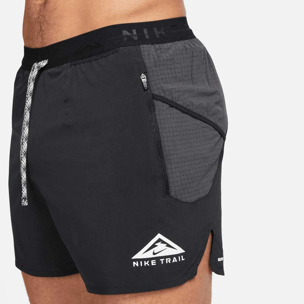 Nike Men's 5" Trail Running Short - Black 4 Nike Men's 5" Trail Running Short - Black - Image 2