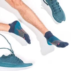 Feetures Unisex Elite Ultra Light No Show Tab Socks - Trek Teal 7 Feetures Unisex Elite Ultra Light No Show Tab Socks - Trek Teal -Optimal Sportswear Store E5012637 3 e3b54714 1166 4cc3 b157 ef083626d37c 1024x1024 1