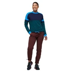 Cotopaxi Women's Bandera Organic Sweatshirt - Maritime/Deep Ocean -Optimal Sportswear Store F22 W Bandera Sweatshirt Maritime Deep Ocean 181