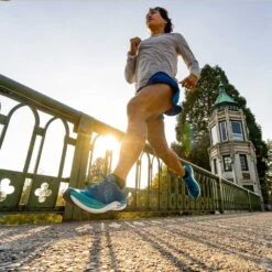 Topo Athletic Men's Cyclone 2 Running Shoe - Blue/Aqua - Regular (D) 16 Topo Athletic Men's Cyclone 2 Running Shoe - Blue/Aqua - Regular (D) -Optimal Sportswear Store M061.Blue Aqua 10