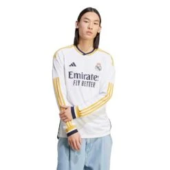 ADIDAS Men's REAL Madrid Long Sleeve Home Jersey - White -Optimal Sportswear Store Real Madrid 23 24 Long Sleeve Home Jersey White IB0018 21 model