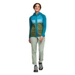 Cotopaxi Women's Capa Insulated Hooded Jacket - Gulf/Pine 16 Cotopaxi Women's Capa Insulated Hooded Jacket - Gulf/Pine -Optimal Sportswear Store S23 W Capa Hybrid Insulated Hooded Jacket Gulf Pine 1