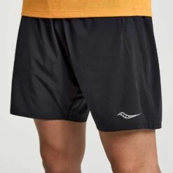 Saucony Men's Outpace 7" Running Short - Black -Optimal Sportswear Store SAM800329 BK 5