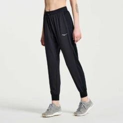 Saucony Women's Boston Woven Pant - Black -Optimal Sportswear Store SAW800448 BK 2