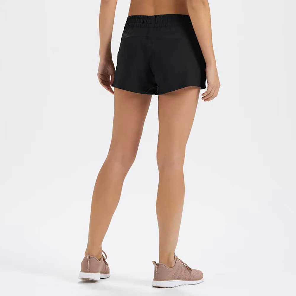 Vuori Women's Dash Short - Black 6 Vuori Women's Dash Short - Black - Image 4