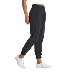 Vuori Women's Villa Jogger - Black -Optimal Sportswear Store VW493BLK 2152