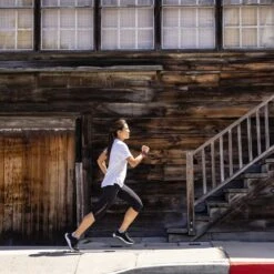 Topo Athletic Women's Ultrafly 4 Running Shoe - Black/White- Regular (B) -Optimal Sportswear Store W056.Black White 10