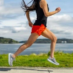 Topo Athletic Women's Phantom 3 Running Shoe - Grey/Stone- Wide (D) -Optimal Sportswear Store W063.Grey Stone 11