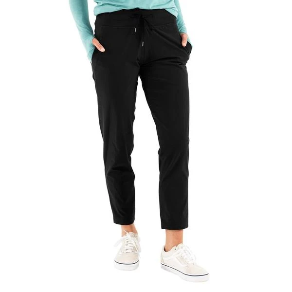 Women's Breeze Cropped Pant - Black 3 Women's Breeze Cropped Pant - Black