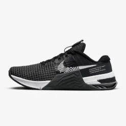 Nike Women's Metcon 8 Training Shoe - Black/White- Regular (B) -Optimal Sportswear Store metcon 8 womens training shoes Hzmjkl